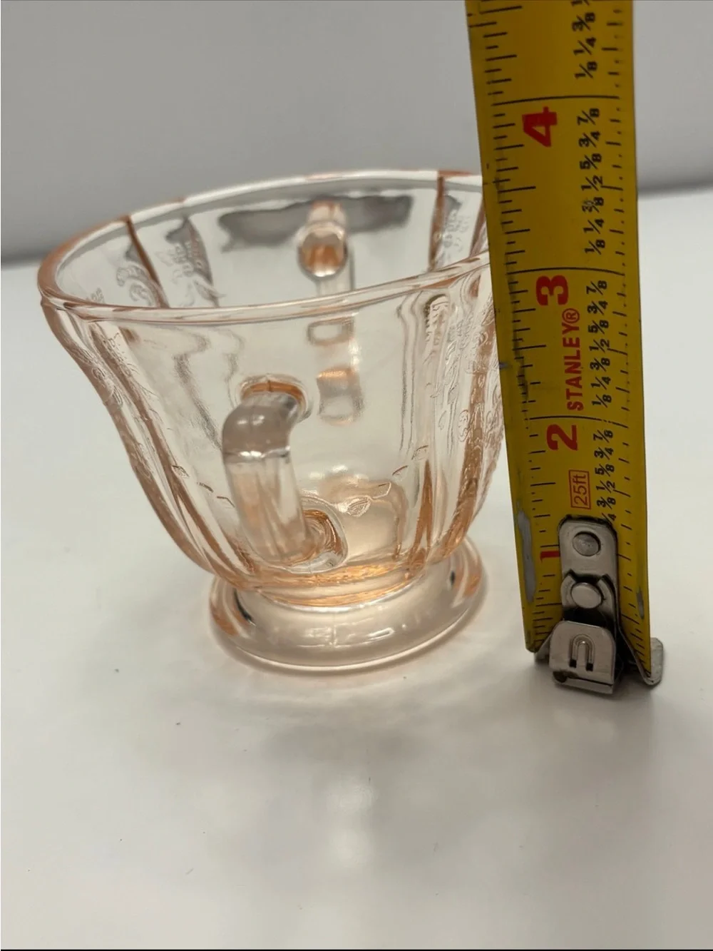 Pink depression glass Madrid pattern sugar cup